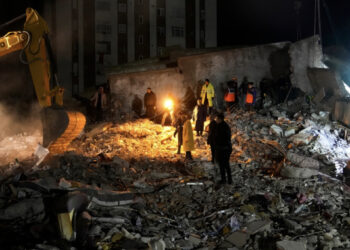 Shkon në mbi 7000 numri i të vdekurve dhe 35 000 të plagosur nga tërmeti në Turqi dhe Siri!