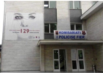 VIDEO/ ‘Mbase ti i ke futur ndonjë gotë’/ Nis hetimi ndaj efektivëve në Fier: Pusho!