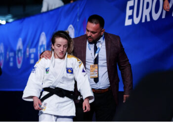 Distria Krasniqi nuk ndalet me triumfet në xhudo, fiton medaljen e artë në Paris