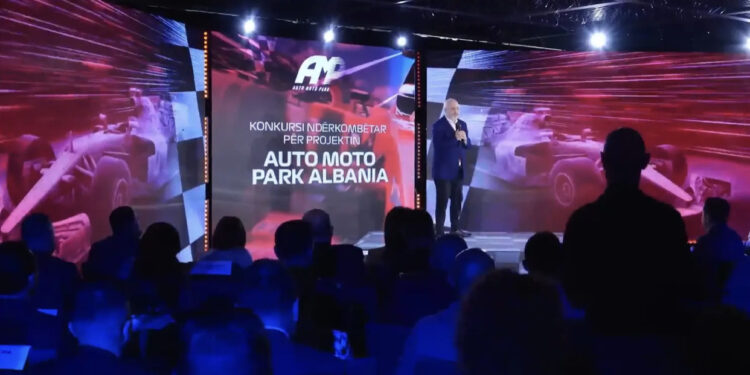 VIDEO/ Tërmeti shkatërrimtar, Shqipëria dhuron LIVE 1 milionë euro për Turqinë!