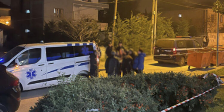 Ndërron jetë një burrë në Tirana, ambulanca vonon rreth 40 minuta