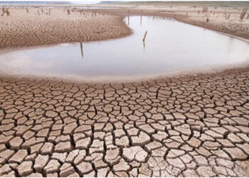 Lumenj, liqene dhe kanale të zbrazura, ekspertët paralajmërojnë: Thatësira e madhe po vjen në Europë