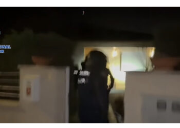 Kush është ish-ushtaraku shqiptar që kishte ngritur “shtëpi bari” në Spanjë, u prangos bashkë me të dashurën