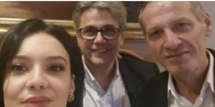 Plas keq mes Benet Becit dhe Agron Çelës në Shkodër, kandidati bojkoton takimin ku do prezantohej vetë