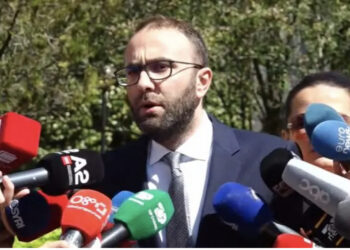 Gaz Bardhi nuk mban fjalën, nuk merr pjesë në protestën e sotme