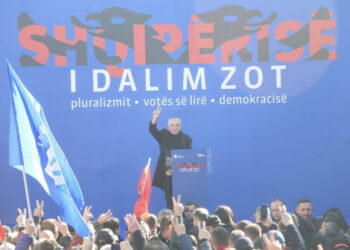 VIDEO/ Meta: Ndryshim me çdo çmim