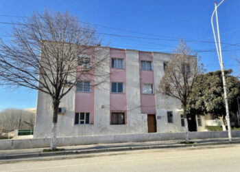 3 mijë euro për leje ndërtimi/ Detajet, denoncimi i dy viteve më parë çoi në arrestimin e zyrtarëve të Bashkisë Dimal