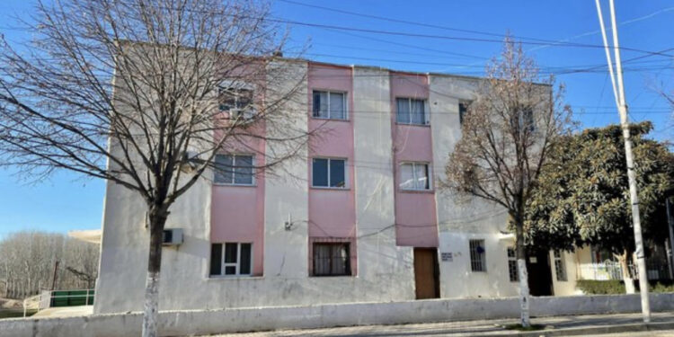 3 mijë euro për leje ndërtimi/ Detajet, denoncimi i dy viteve më parë çoi në arrestimin e zyrtarëve të Bashkisë Dimal