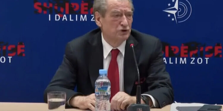 Berisha takim me kryetarët e degëve: Kemi detyrë largimin e menjëhershëm të Ramës