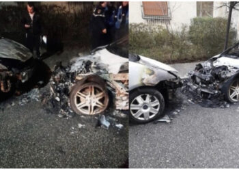 E qëllimshme? Digjet “Benz”-i gjatë natës në Elbasan