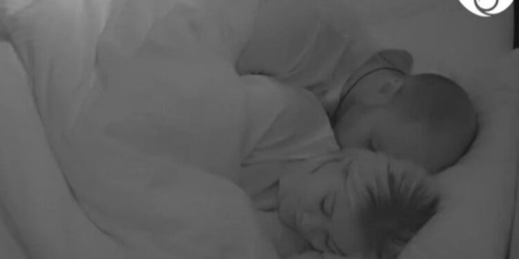 VIDEO/ Kristi dhe Keisi flenë për herë të parë bashkë në Big Brother Vip, kush i “detyroi”