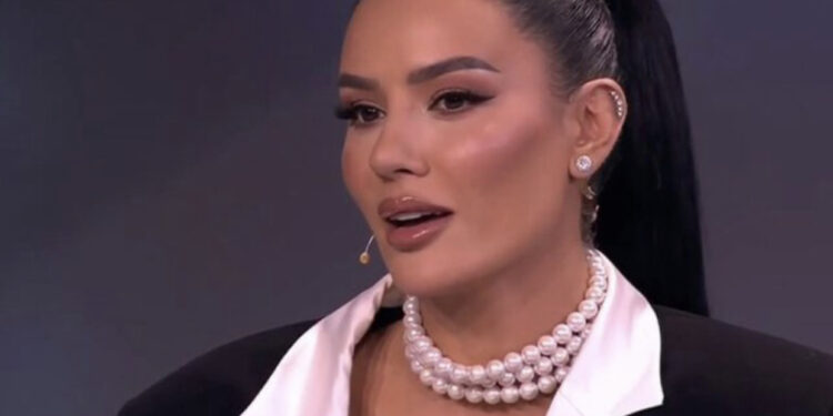 FOTO/ Bora Zemani denoncon një vajzë në polici, publikon “fatkeqësinë” që i ndodhi shoqes së saj