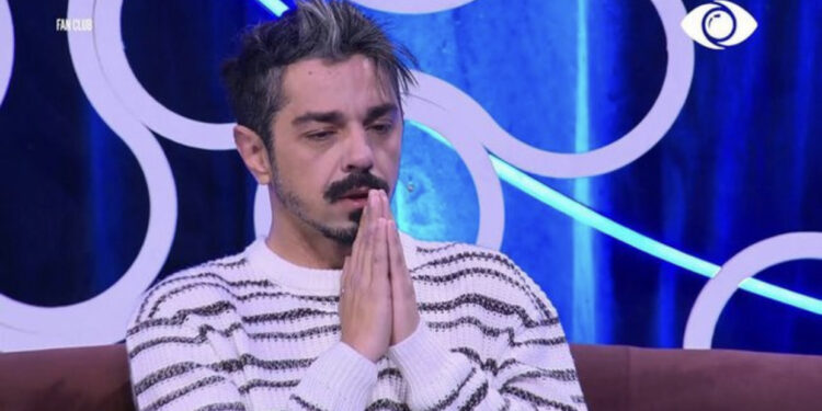 “Më shkau goja”/ Amosi flet sërish për ofendimin ndaj Kiarës: Ka qenë moment nervozizmi