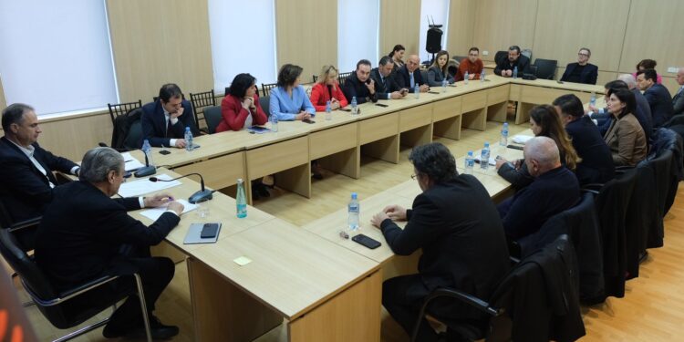 Berisha: Kemi thirrur një protestë para parlamentit për të mbrojtur interesat e qytetarëve që na kanë votuar