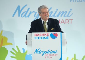 Berisha: Të tregojmë pak dashuri për këtë vend, të firmosim ndryshimin!