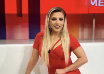 FOTO/ Motra e Olta Gixharit ironizon Kiarën me një foto