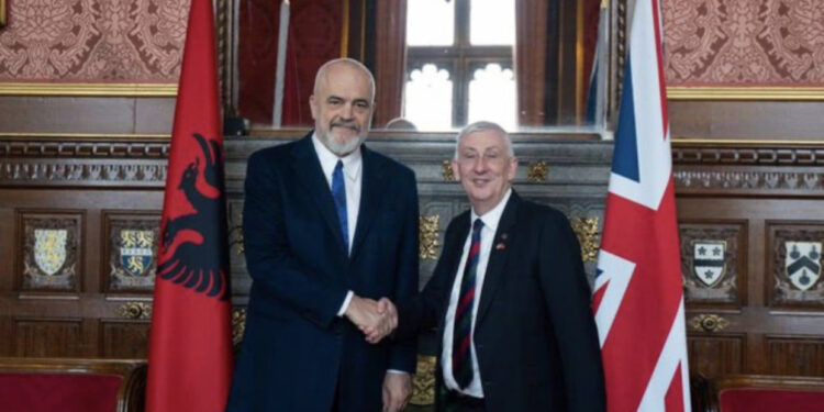 Rama takon kryetarin e Kuvendit të Britanisë: Shprehu keqardhje për retorikën ndaj shqiptarëve