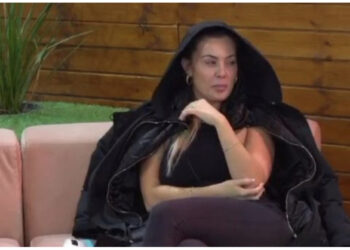 VIDEO/ Harrohen hapur mikrofonat, del “sheshit“ biseda e Oltës në dhomën e rrëfimit: Pas 2 javësh jepet fiks?