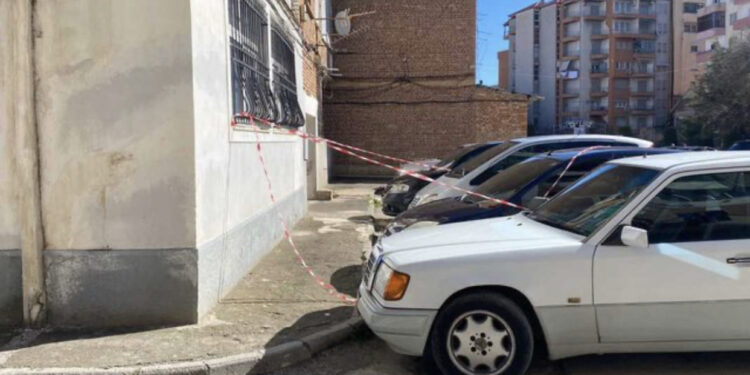 Korçë/ 85-vjeçari hidhet nga kati i pestë, humbet jetën në spital