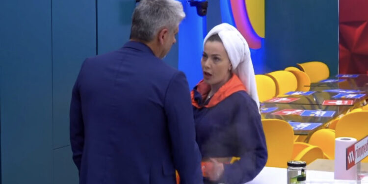 Qetsori “shpërthen” keq ndaj Oltës: E ke zemrën pis brenda dhe jashtë!