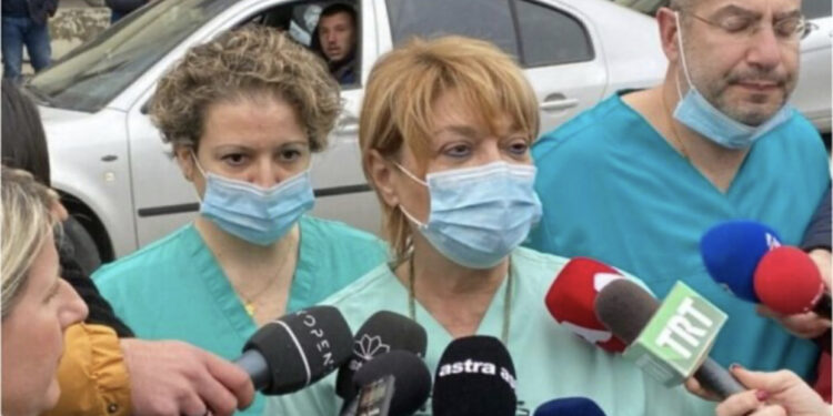 Tragjedia në Greqi/ Mjekja: 7 trupa janë karbonizuar, vetëm testi i ADN-së mund t’i identifikojë