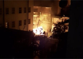 VIDEO/ Shpërthim i fortë në Tiranë, hidhet në erë mjeti i parkuar, banorët në panik