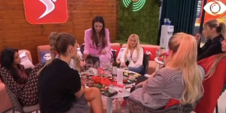 “Mos i thoni Luizit”, Kiara: Kam pëlqim për…