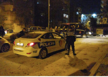 Sherr dhe plumba në Mamurras