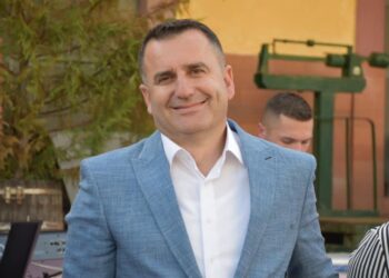 Arrestimi gati! Kastriot Gurra i thotë burgut hapu, jep 15 tendera për 3 muaj me vlerë 1.5 miliard lek