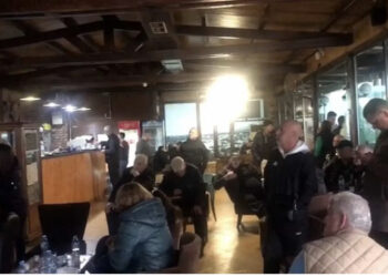 FOTO/ Si po e presin demokratët vendimin për vulën e PD-së