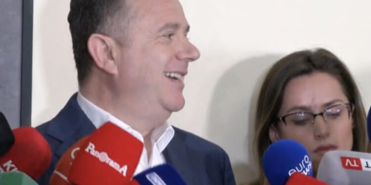 Arrestimi i kryetarit të Bashkisë Bulqizë, Lefter Alla, Taulant Balla e shet: Përgjegjësia është personale