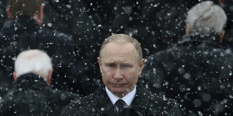 Gjykata Ndërkombëtare lëshon urdhër-arrest për Putinin për krime lufte