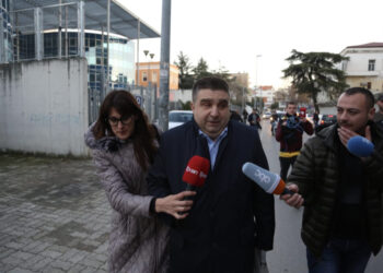 Armando Subashi i Fierit tender 1 miliard lekë pa garë për naftë