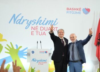 Berisha demokratëve në Kurbin: E keni mbështetur PD-në në kohëra të vështira, jeni forcë dhe energjia e sukseseve