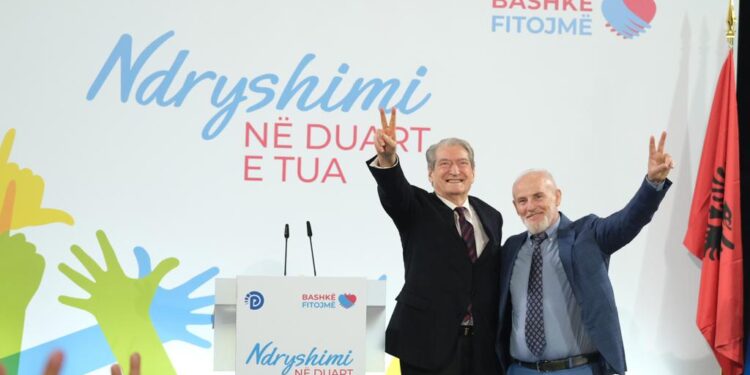 Berisha demokratëve në Kurbin: E keni mbështetur PD-në në kohëra të vështira, jeni forcë dhe energjia e sukseseve