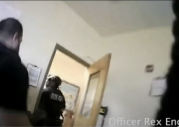 Tragjedia në SHBA, del VIDEO nga momenti kur policia vret sulmuesen në shkollë!