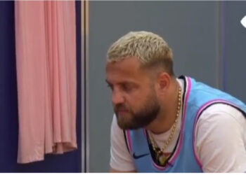 VIDEO/ Kiara bën gati valixhet, Luizi përlotet