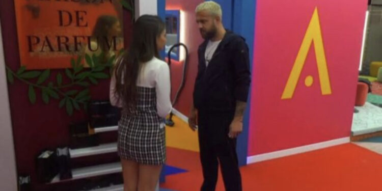 “E ndërpresim këtu lidhjen në këtë moment”/ Debat i fortë mes Luizit dhe Kiarës që shtiret sikur e do