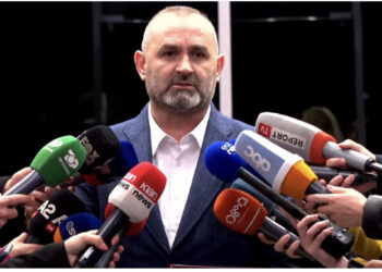 PS shkon në tre bashkitë e Lezhës me “xhaketat e vjetra”!