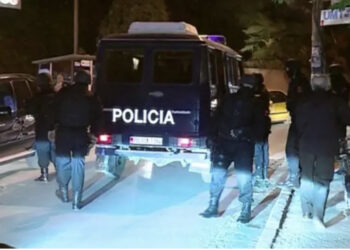 Kush ishte shënjestër e plumbave në Kamëz? Flasin pronari dhe qiraxhiu