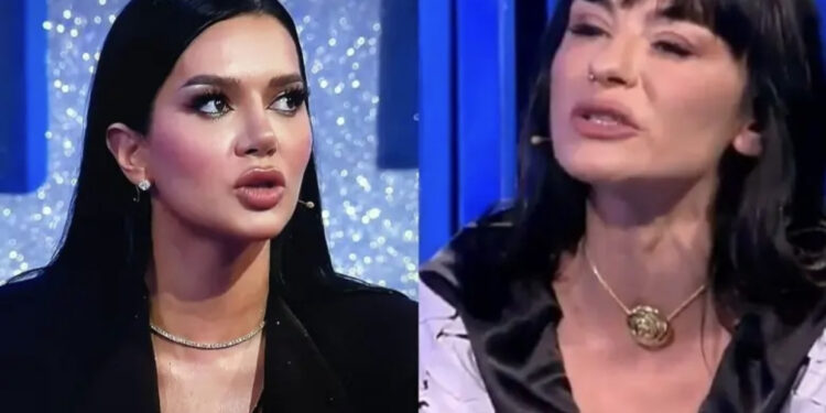 Plas keq mes Zhaklinës dhe Efit: Pse heshte para tradhtisë së Kristit?