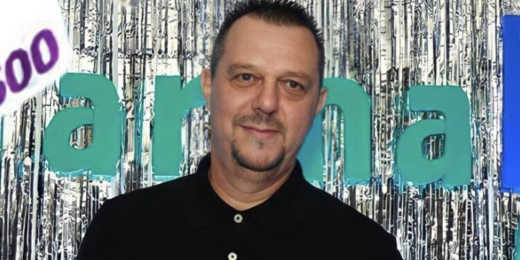 FOTO/ Sokol Topçiu, kush është oligarku i tenderave të shëndetësisë që ka në dorë vulën e zgjedhjeve?