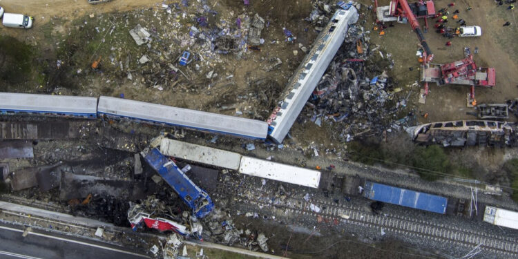 Aksidenti tragjik i dy trenave në Greqi, rritet bilanci i viktimave, mes tyre 3 shqiptarë