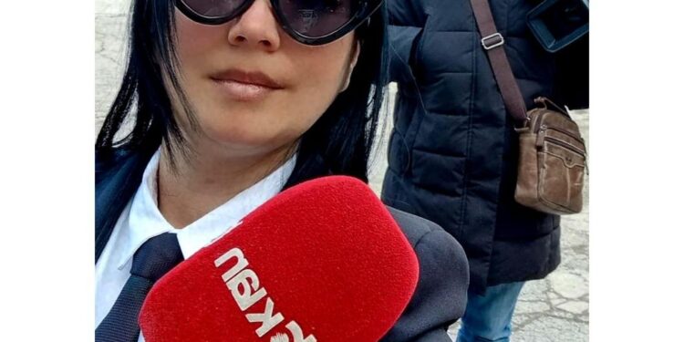 VIDEO/ Goditi me grusht Igli Zelën, operatorin e “Stop”/ Arrestohet burri i noteres