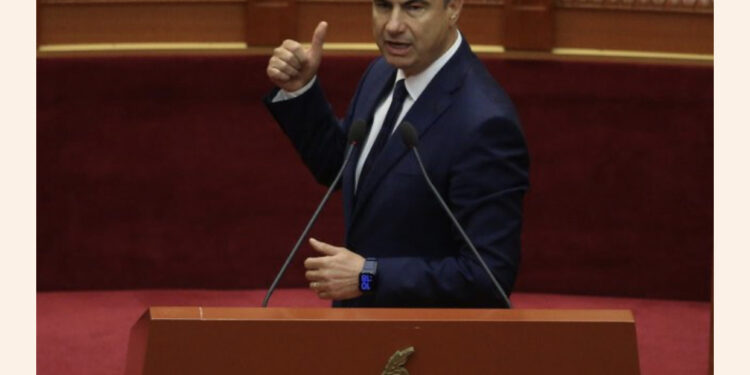 La mandatin e deputetit për të kandiduar për bashkinë e Elbasanit, Luçiano Boçi: Boll ua vratë votën dhe të ardhmen duke ua blerë!