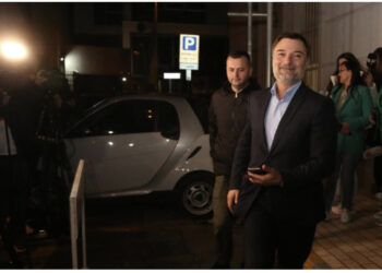 VIDEO/ Tre skenarët e Enkelejd Alibeajt për të dalë në zgjedhje