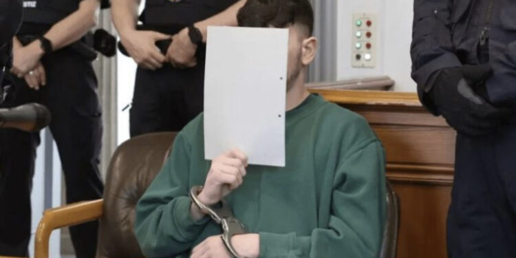 Ekzekutoi 31-vjeçarin turk në Gjermani, i riu shqiptar mbulon fytyrën në gjykatë dhe kërkon falje