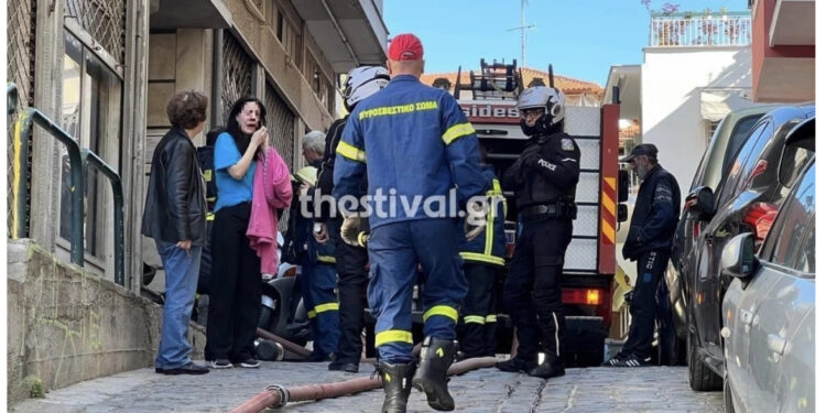 Bie zjarr në katin e katërt të një pallati, tre të lënduar, 25-vjeçarja hidhet nga ballkoni për t’i shpëtuar flakëve