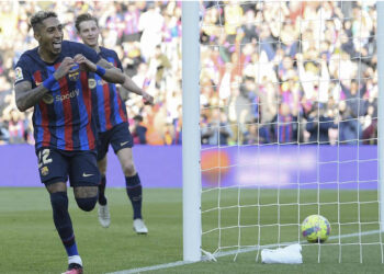 VIDEO/ Barcelona triumfon me 10 lojtarë kundër Valencias, +10 nga Reali