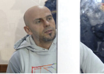 “Të digjet me benzinë”/ Rrëfehet vëllai i Dan Hutrës: Do na vriste ne të parët, por ikëm jashtë shtetit nga frika